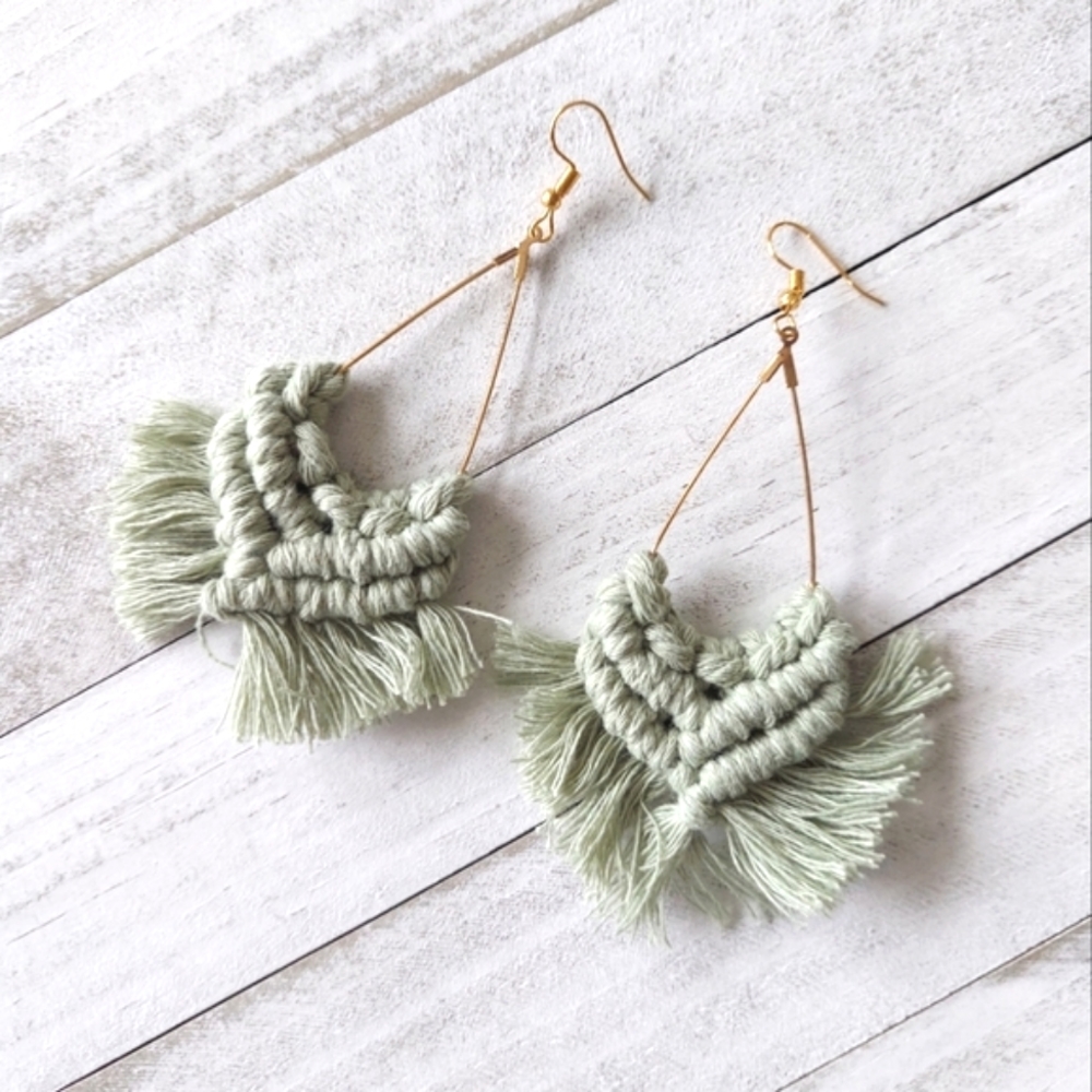Mia Macrame Earrings - Sage Green